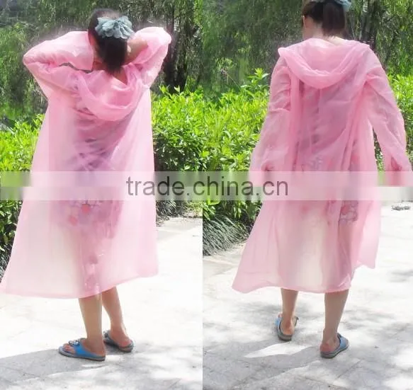 Chinese factory wholesale PE raincoat