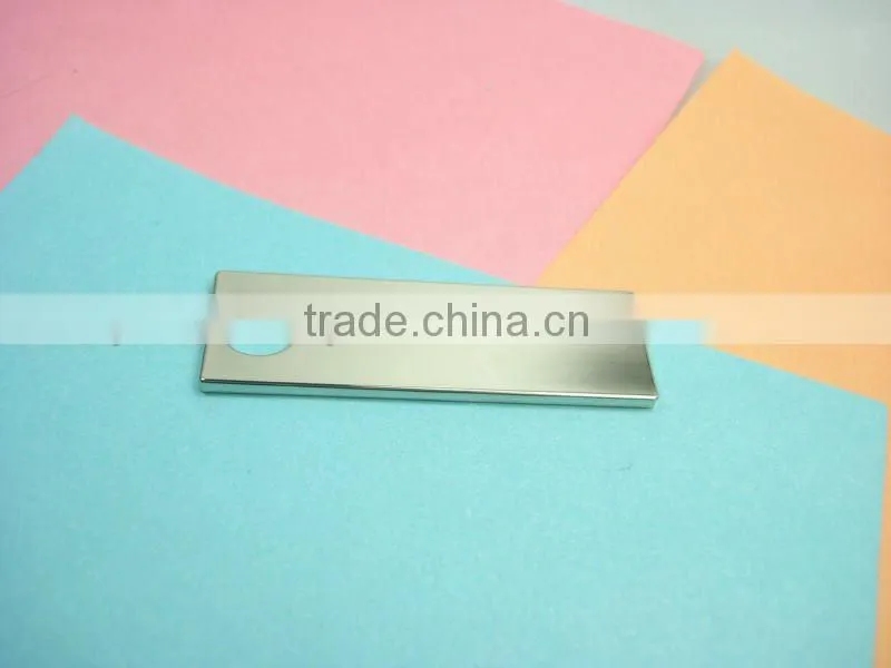 wholesale fashion leather luggage metal logo q-2301