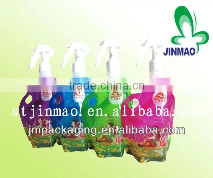 Resealable canton bag with spout