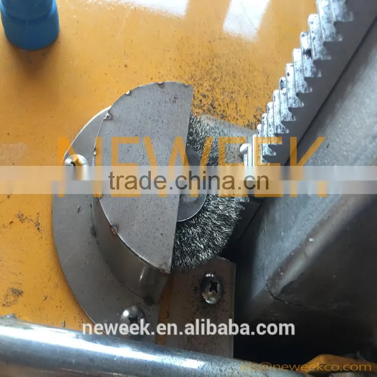 Neweek automatic lifting adjustable thickness white ash cement powder plastering machine for wall