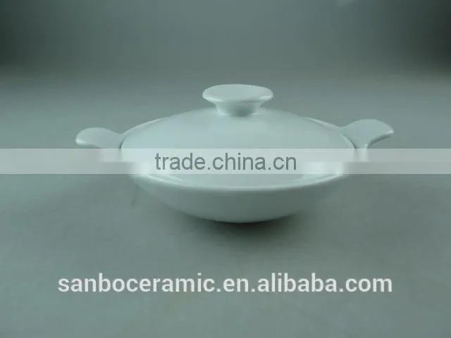 AB Grade porcelain stock White Ceramic Cookware Pot with lid , Ceramic Stew Pot, Round small turren