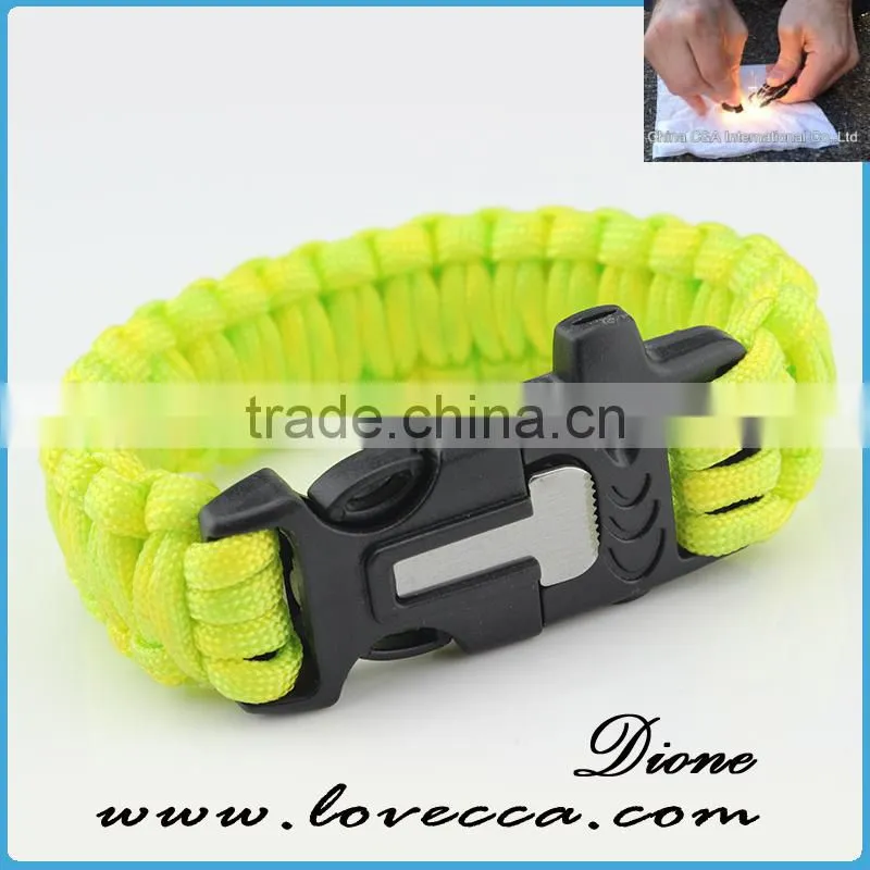 Outdoor survival logo engraved paracord bracelet with fire starter buckle