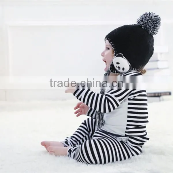 Factory Price Kids Black Knitted Hats With Ear Flaps, Baby Hats With Cute Animal Applique