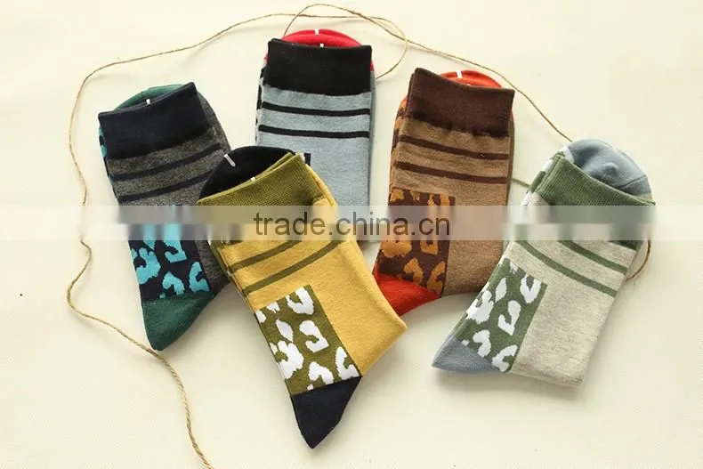 Customized autumn winter mens personality warm small dot mosaic stripe high tube combed cotton tube socks
