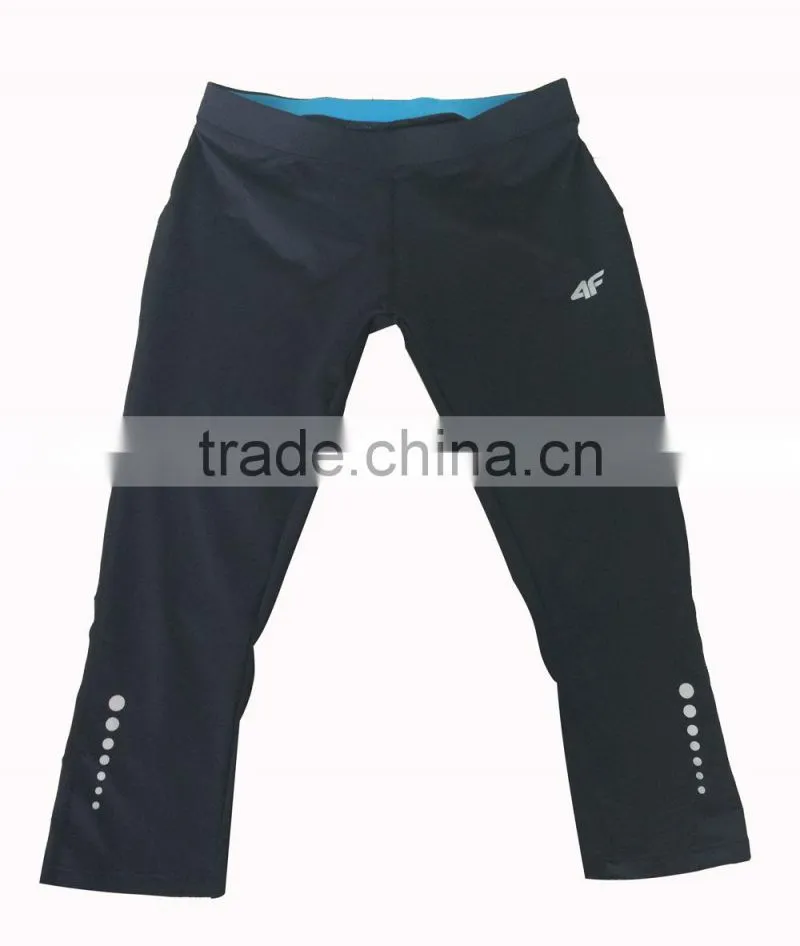 Black fitness comfortable sports yoga pants