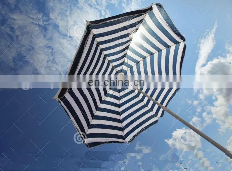 2014 Newly designed wooden frame beach umbrella with sides popular with tourists visit seaside