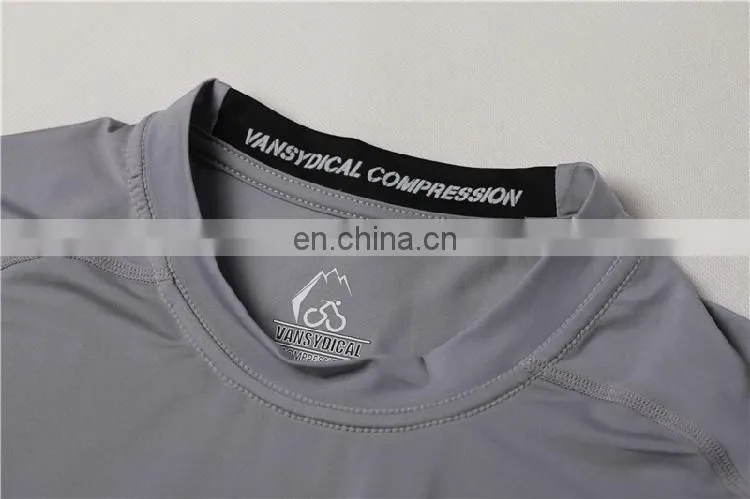 2017 Summer Men Compression Short-sleeve Tights Running T-shirts Athletic Workout Breathable Sportswear Wholesale