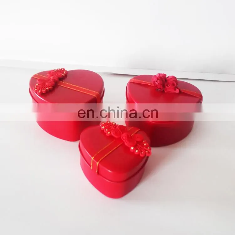 China tin box company's red colored heart shape empty metal tin candy box wholesale as wedding gift tin