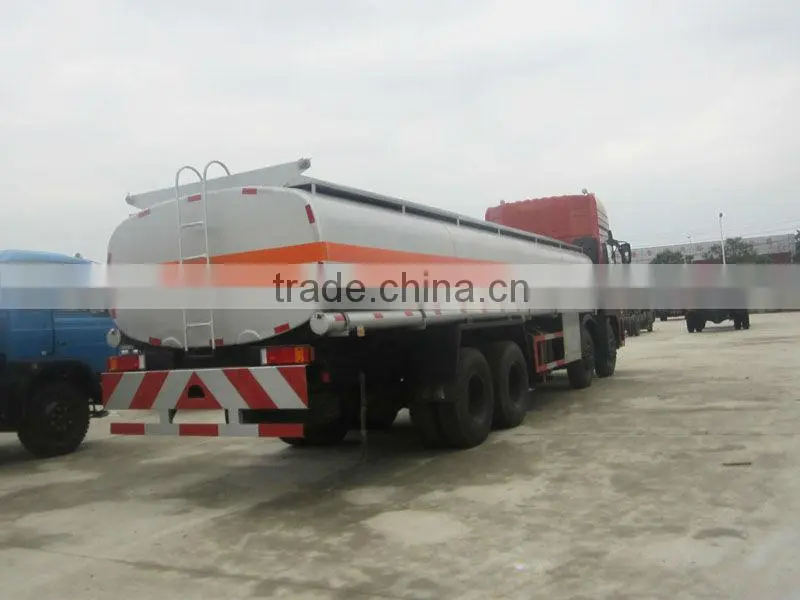 DongFeng 8x4 30000-35000Liters Oil Tank Truck For Sale