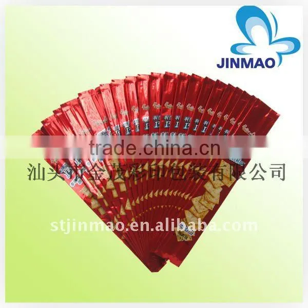 Middle back sealed snack food packaging bag