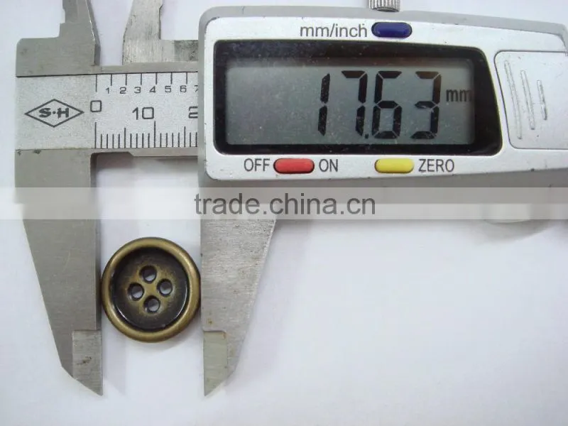 17.5 mm metal alloy antique brass 4 holes button