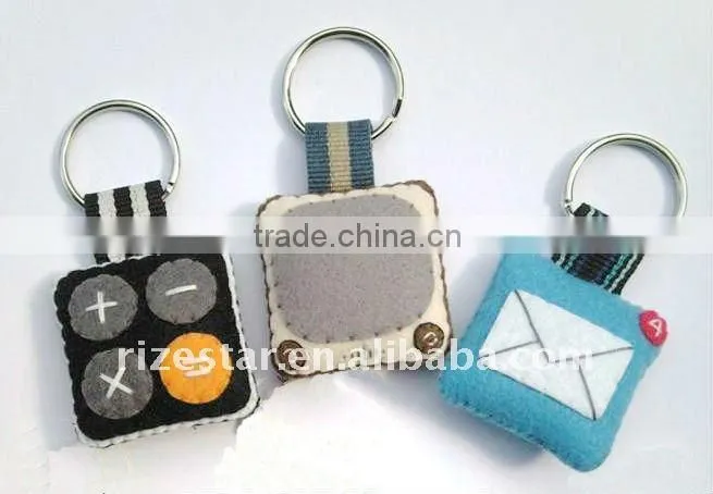 Customized logo printed felt keychain