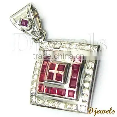 Ladies Diamond Gold Pendants, Beautiful Diamond Gold Pendants, Diamond Pendants