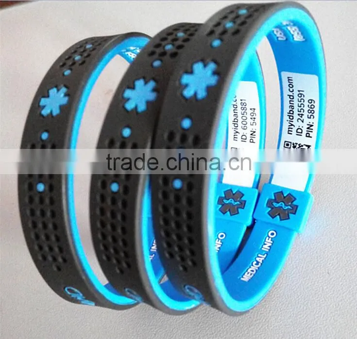 newest scannable fashion qr code silicone bracelet