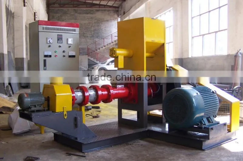 Hot selling tilapia fish feed pellet machine for sale