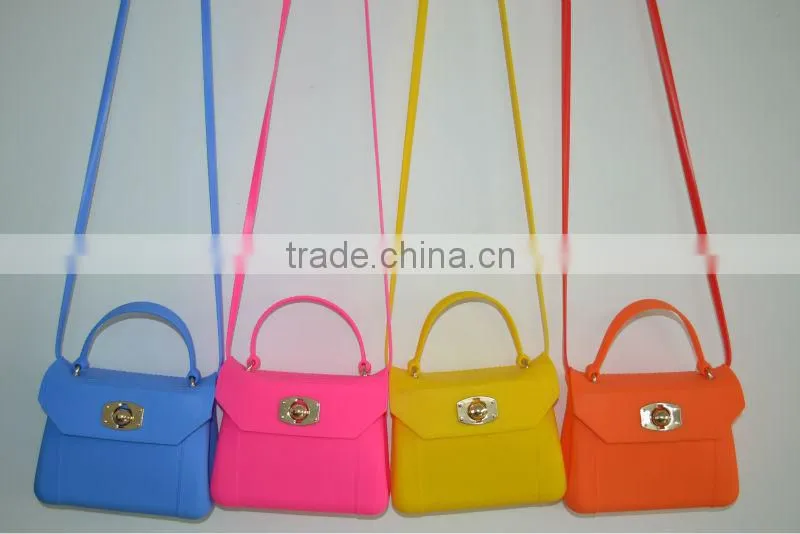 2013 new silicone cosmetic bag