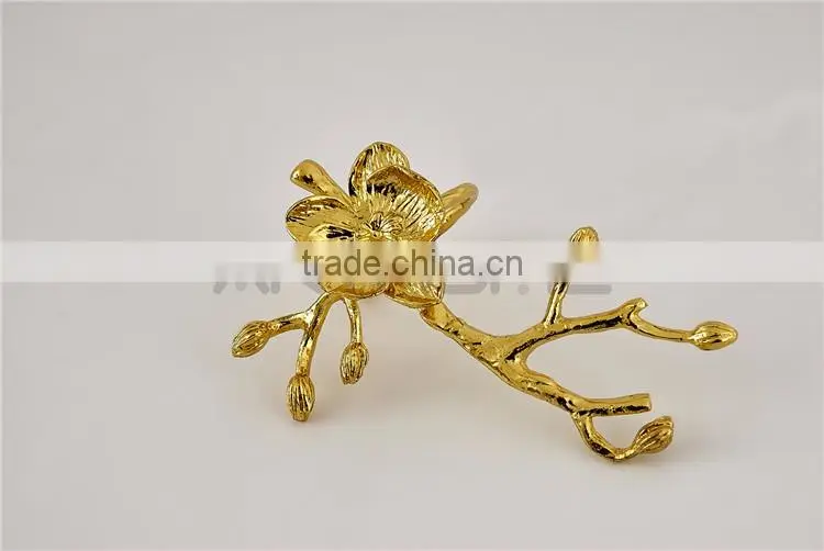 Cheap decorative 2014 Unique fashion Wholesale New design gold napkin rings