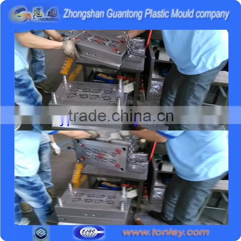 2013 High Quality Plastic Injection Moulding automotive spare parts(OEM)