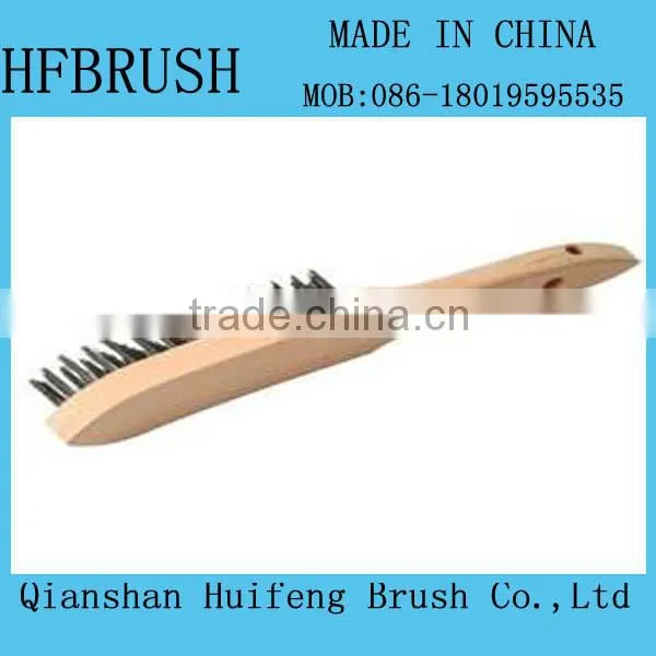 Brass wire wooden handle brush