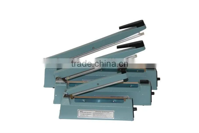 Hand plastic bag sealer