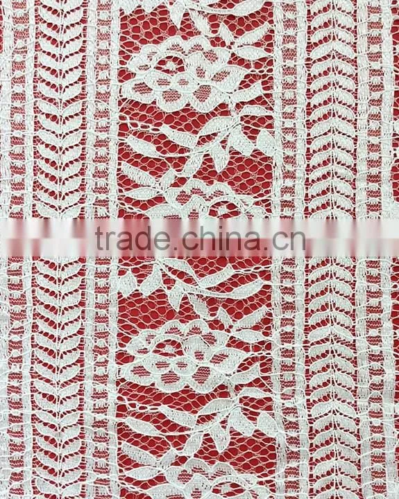 Wholesale High Quality Polyester Strand Lace Fabric T8044