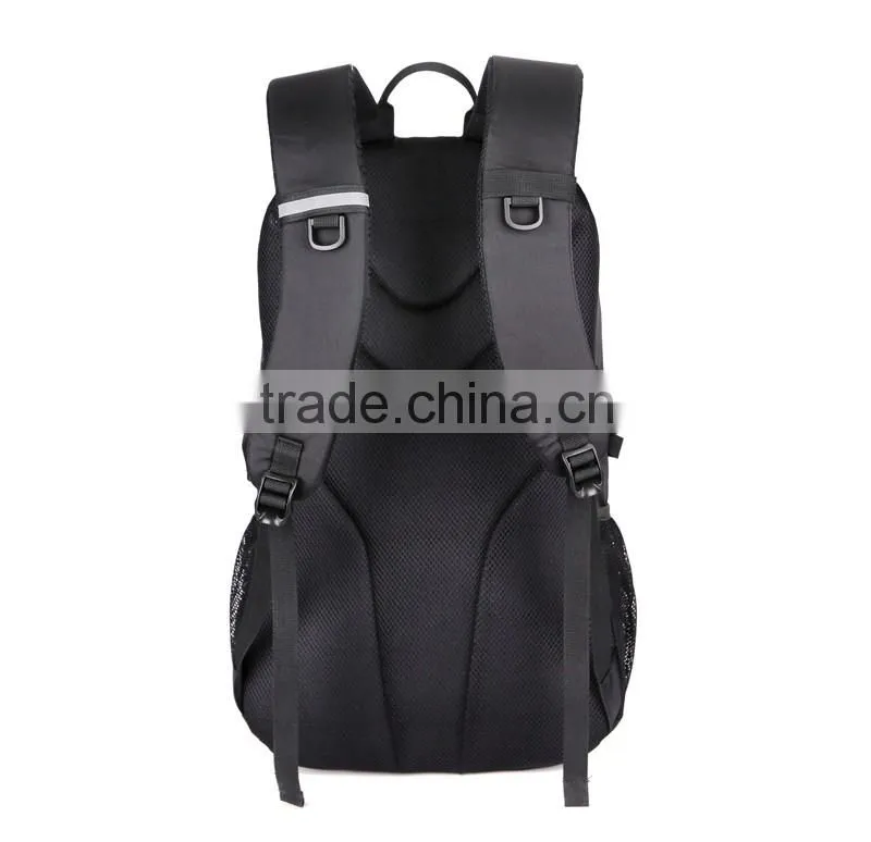 2016 OEM manufacturer lightweight outdoor backpack bag for laptop