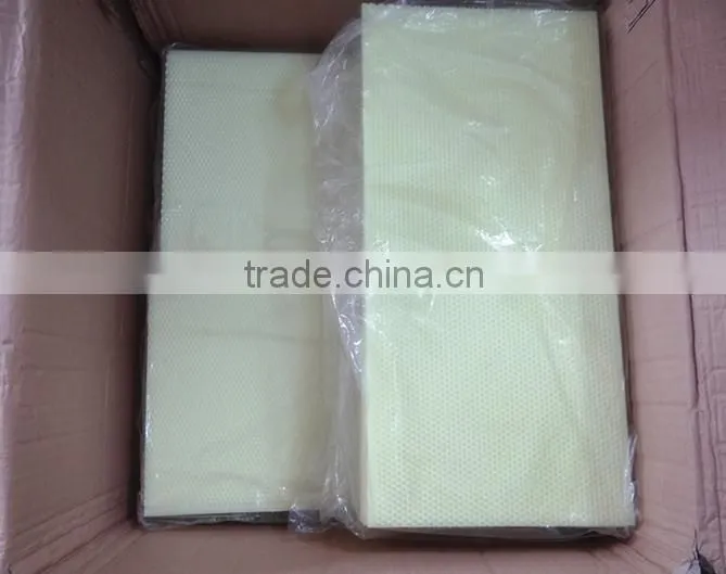 Apis Mellifera yellow plastic comb foundation sheet