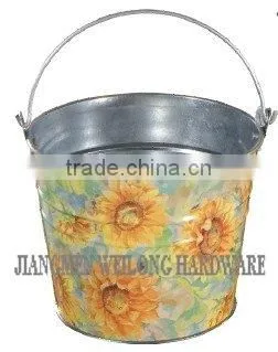 galvanized tubs and buckets