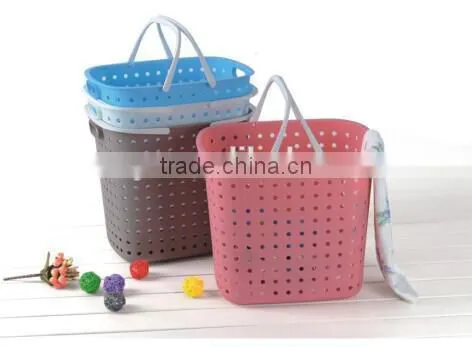 plastic laundry basket with handle