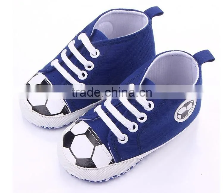 Casual & comfortable baby world cup soccer shoes