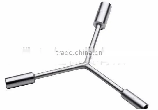 China Manufacturer Safety Quality 3 legs Wrench for Cars