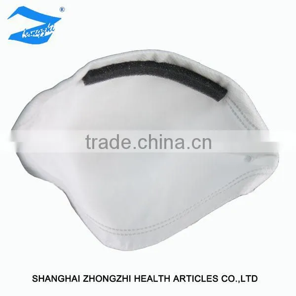 Disposable surgical mouth folding masks