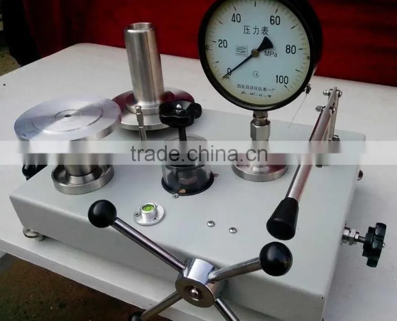 Dead Weight tester floating-ball piston pressure gauge