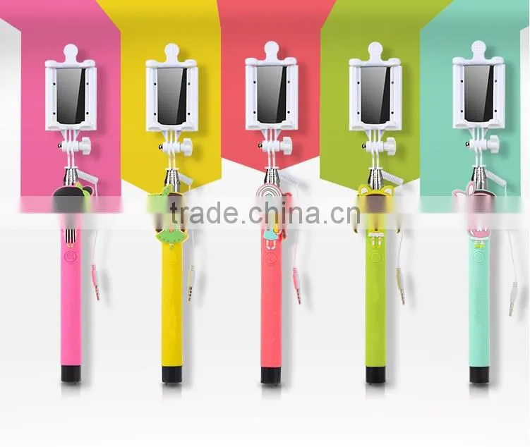2015 Wholesale Lovely Cartoon Girl Design Portable Selfie Stick Wired Control