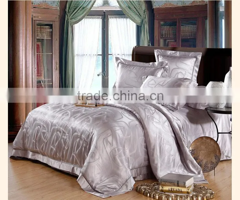 Jacquard 6-piece Bedding Set,100% silk