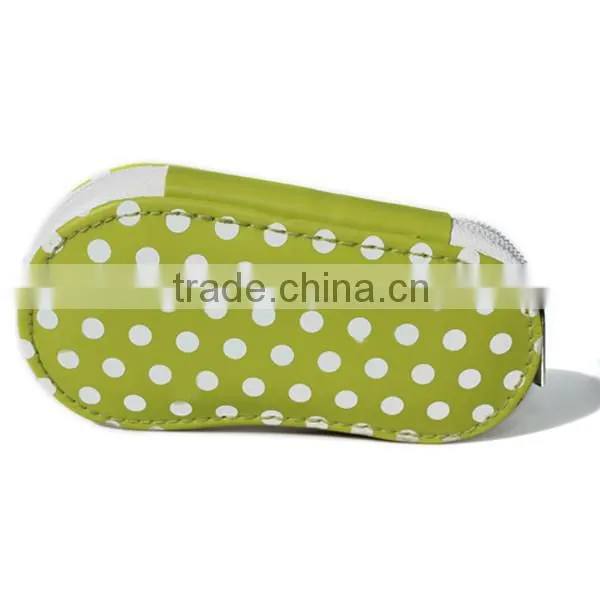 Promotional Cute Shoes Shape Manicure and Pedicure Set for Wholesale