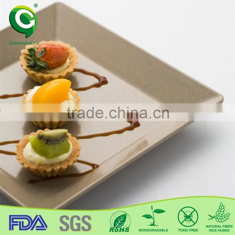 healthy cheap restaurant dinner plate