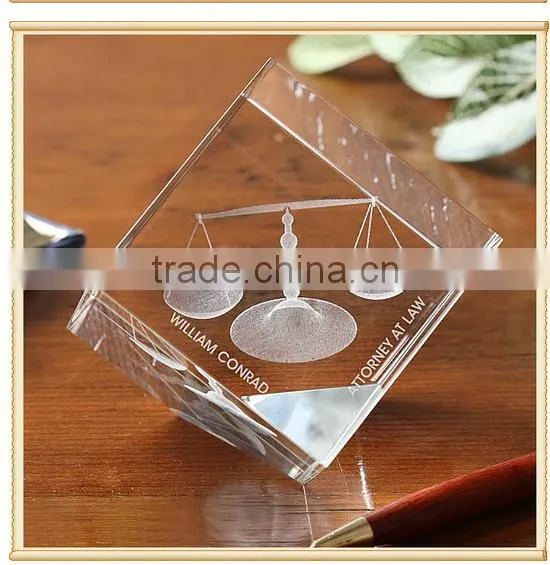 2016 Wholesale 3d laser engraved crystal half ball domed crystal paperweight