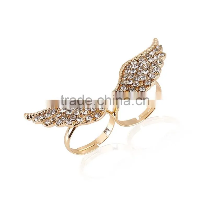 Jewellery gold wing open mouth engagement ring