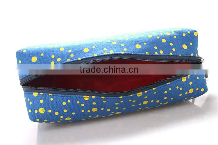 China supplier 10 years experience dotted canvas wallet and purse