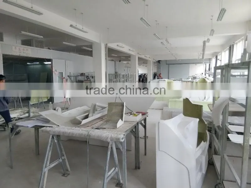 fiberglass reinforces plastic product by hand lay up