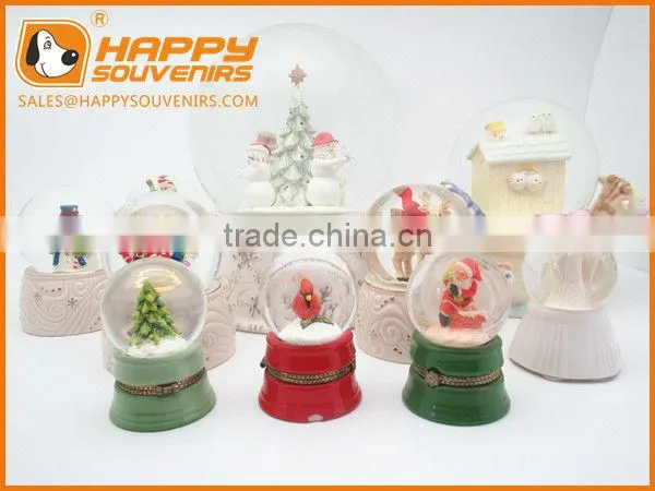 Custom Funny Animals Plastic Resin Snow Globes For wholesale