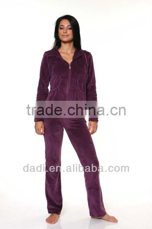 2017 new design lady sports suit