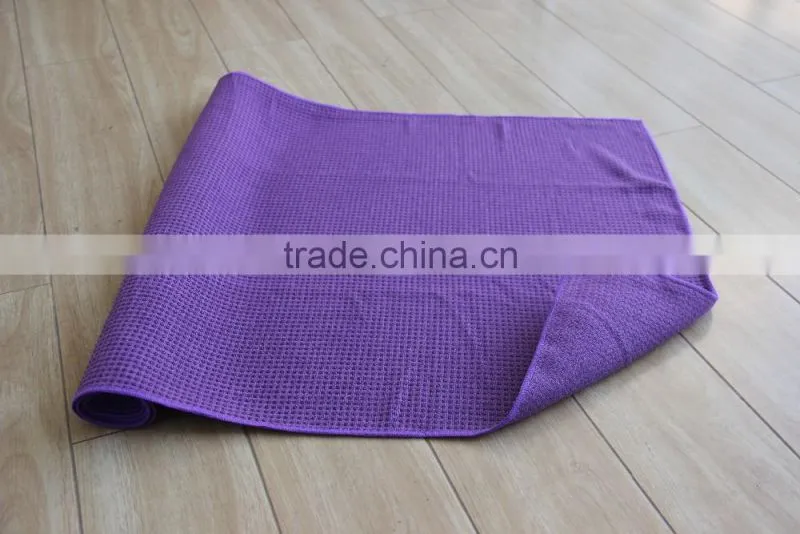 2017 hot sale machine Washable Yoga Towel With Non-slip Silicone Dots microfiber towel
