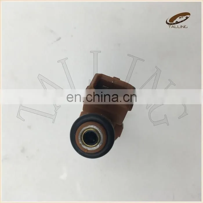 High Performance 4 Holes Auto Fuel Patrol Injector 9186340 0280155831 0280 155 831 0 280 155 831 For Volv o C60 S60 C70 V70 S80