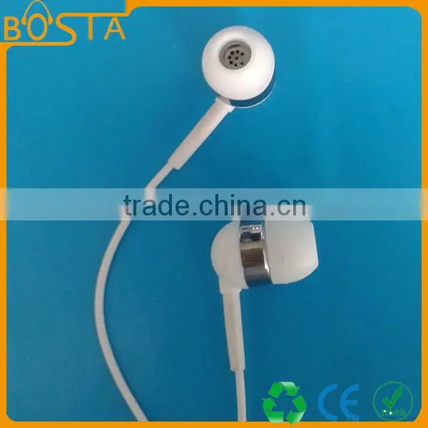Fashion design wholesale bottom price fancy stereo pure white coolest earphones