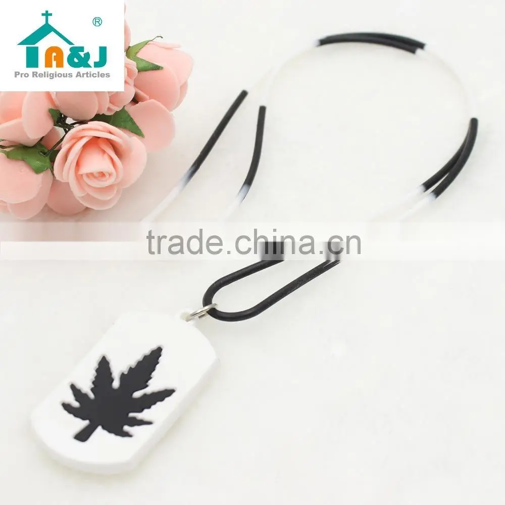 Maple leaf logo Sillicon necklace