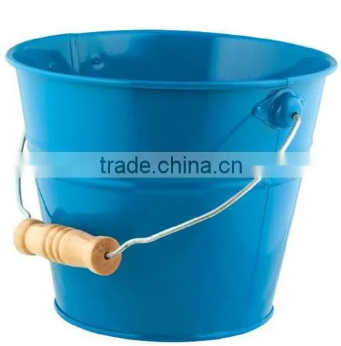 CCGB-G107 New Available Mini Metal flower bucket with wooden handle, garden bucket, creative bucket