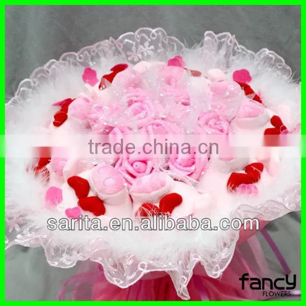 sweet 11 pcs cartoon piggy and 9 pcs flower doll bouquet for romantic birthday festive gift