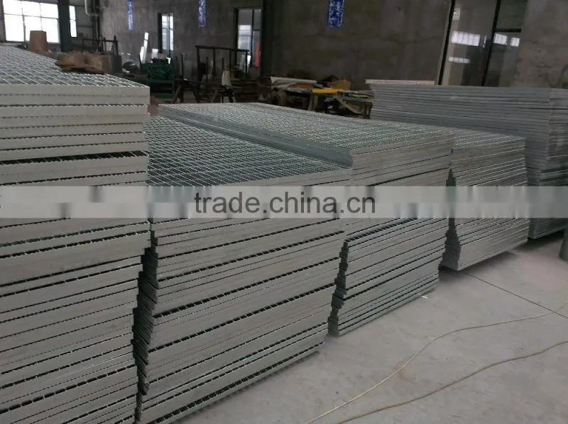 Hot dip Galvanized Stair treads